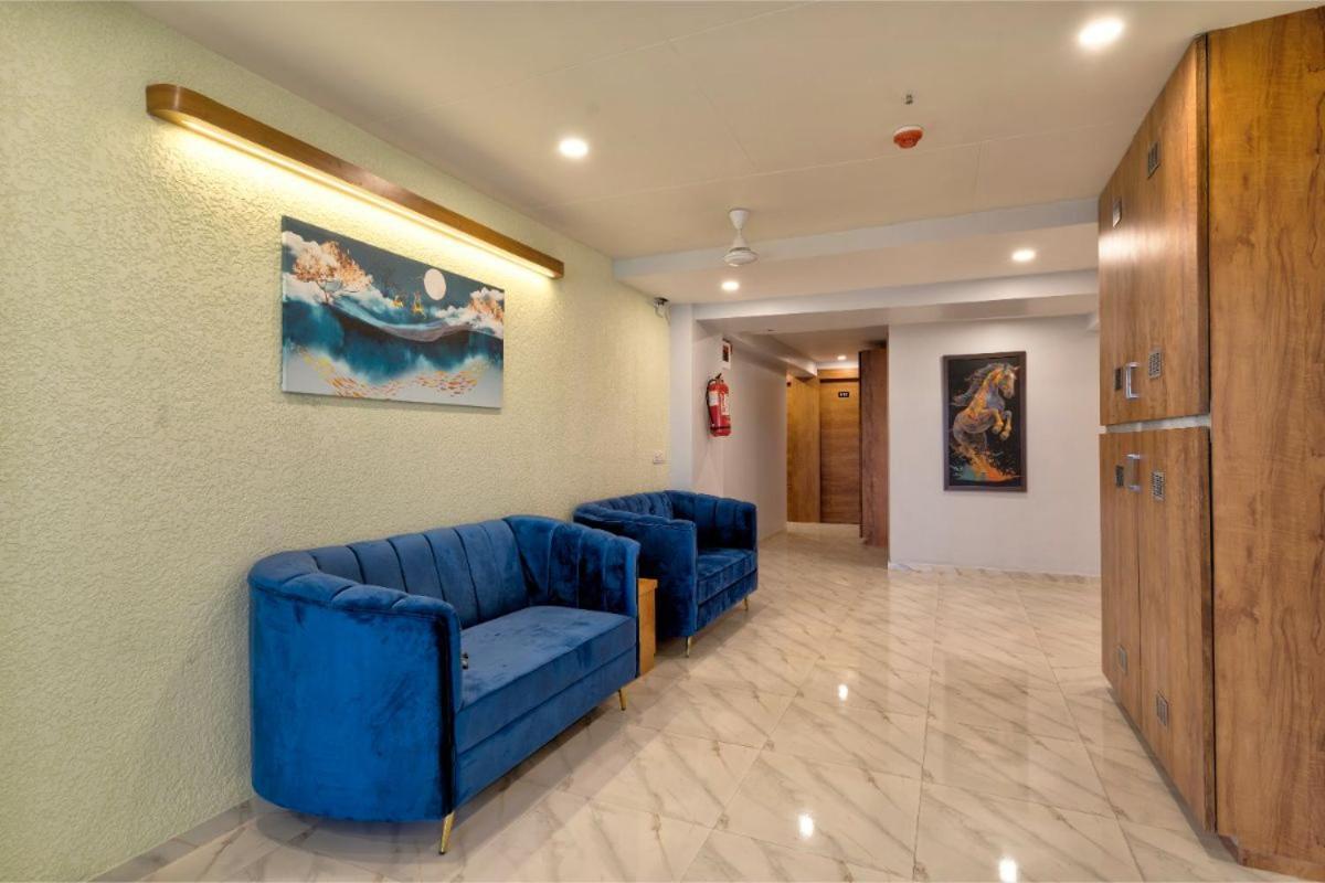 Hotel Royal 24 Ahmedabad Exterior foto